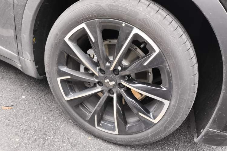 Used ONVO L60 2025 Model—60 kWh Rear-Wheel-Drive Version
