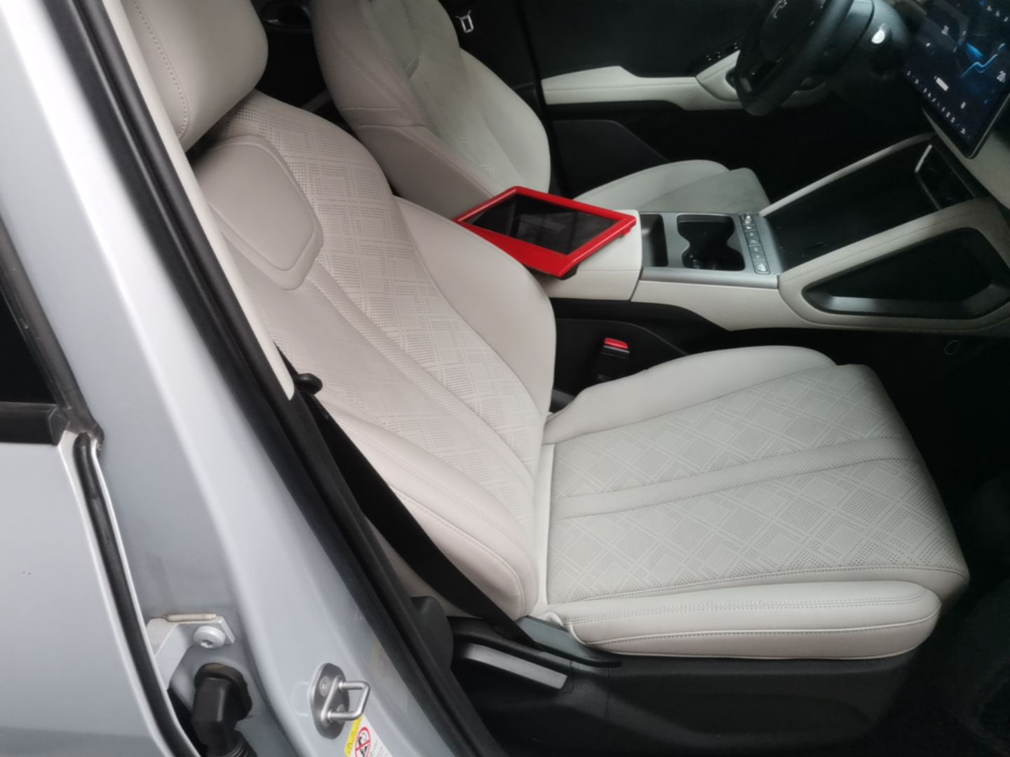 BYD Yuan UP 2025 Intelligent Driving Version 401 KM Dynamic Edition — снимка 19