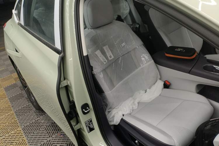 Used Hongqi Tiangong 05 2025 550 Smart Selection