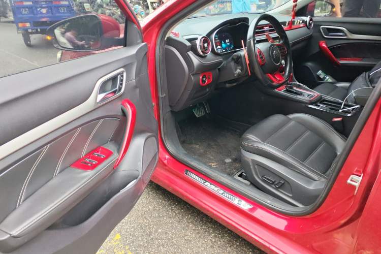 Used MG 6 2017 20T Automatic Luxury Smart Connect Version China V Standard
