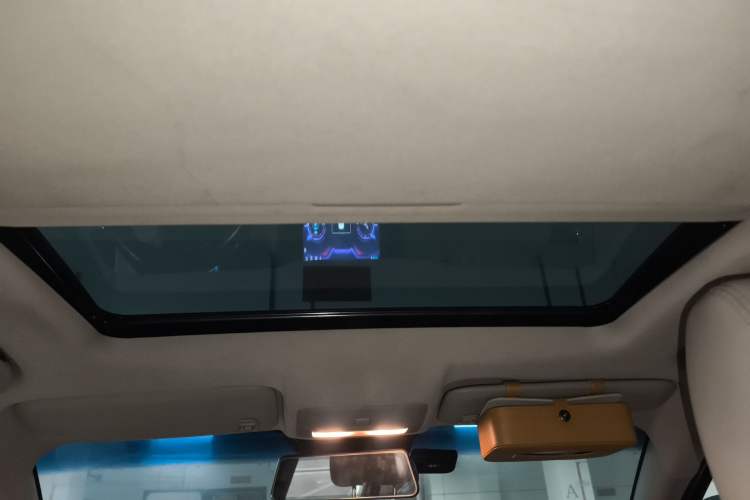 Used Chevrolet Cruze 2015 1.5L Classic SE AT Headliner