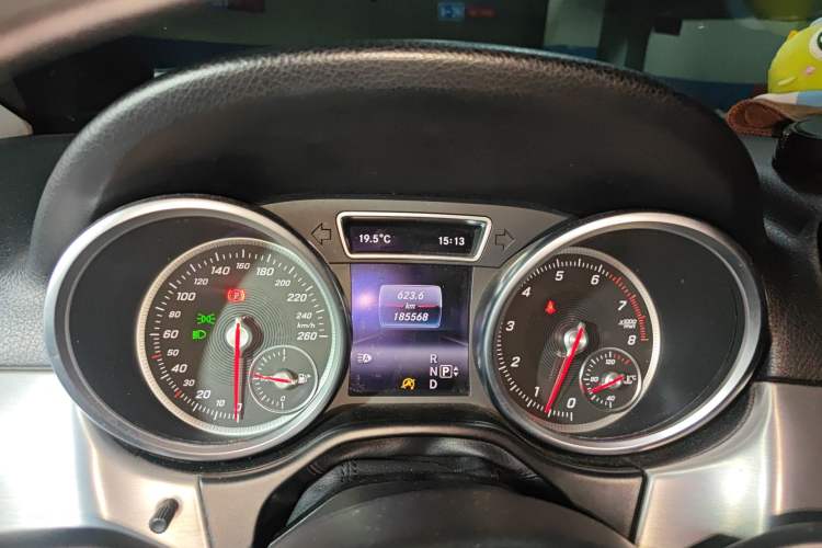 Used Mercedes-Benz GLE 2015 GLE 320 4MATIC Instrument Cluster
