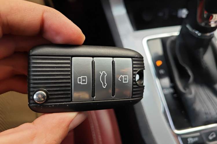 Used Roewe RX5 2016 30T Four-Wheel Drive Automatic Internet Smart Luxury Edition