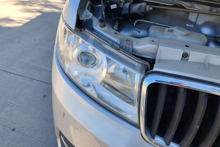 Used Jinbei Hiace X30 2018 1.3L Standard Edition DLCG12 Exterior 6