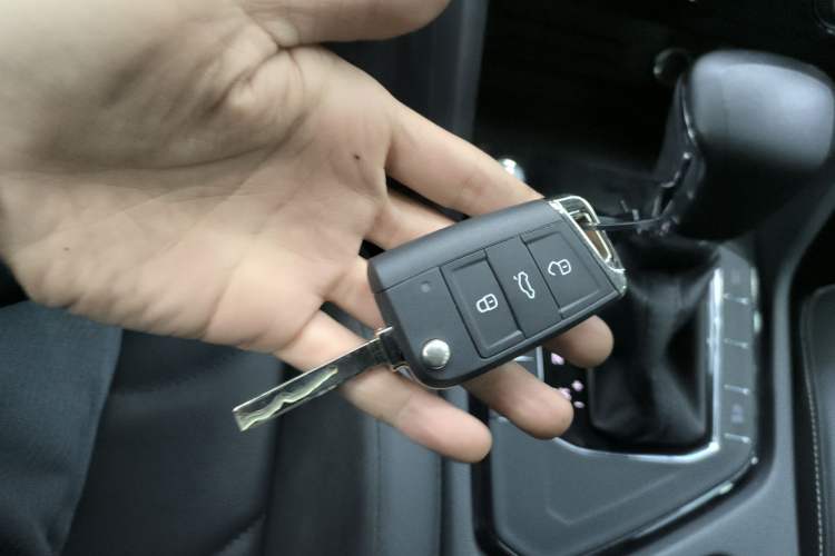 Used Volkswagen Tiguan L 2021 330TSI Automatic Two-Wheel Drive Smart Edition Vehicle Key