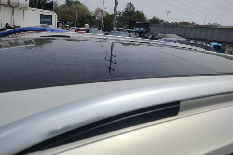 Used Volkswagen Tiguan L 2019 Revised 330TSI Automatic Two-Wheel Drive Smart & Luxury Edition China VI Standard Roof