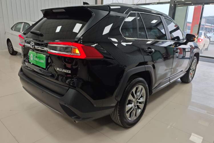 Used Toyota Wildlander 2023 2.0L CVT Two-Wheel Drive Leading Edition
