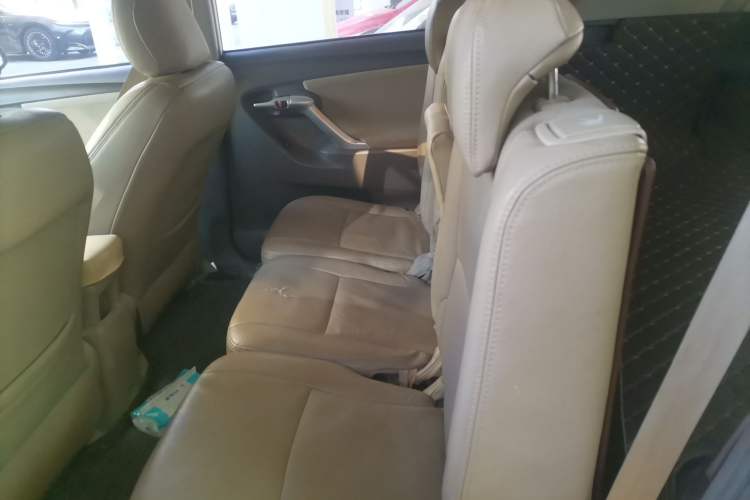 Used Toyota Verso 2014 Starlight 180E CVT Elite Edition