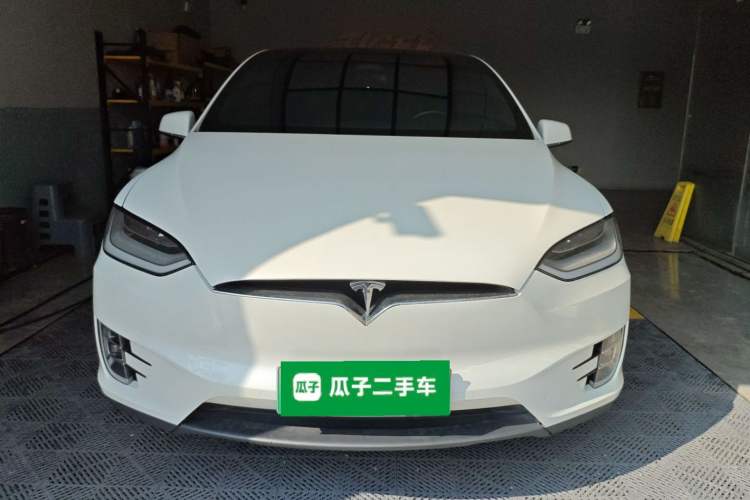 Used Tesla Model X 2019 Long-Range Version Exterior 1