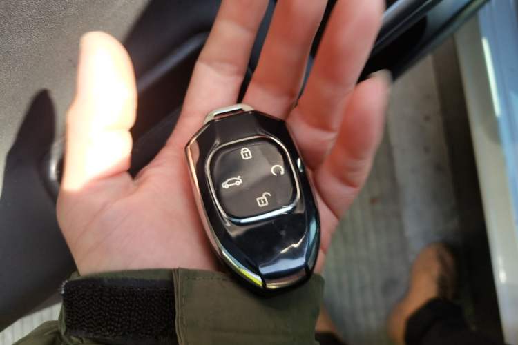 Used GAC Trumpchi EMKOO 2022 1.5T Supernova Pro Edition Vehicle Key