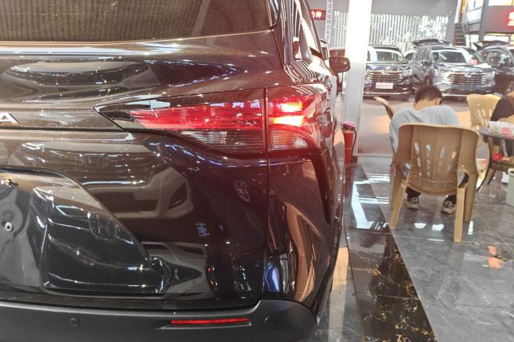 Used Toyota SIENNA 2021 2.5L Hybrid Comfort Edition