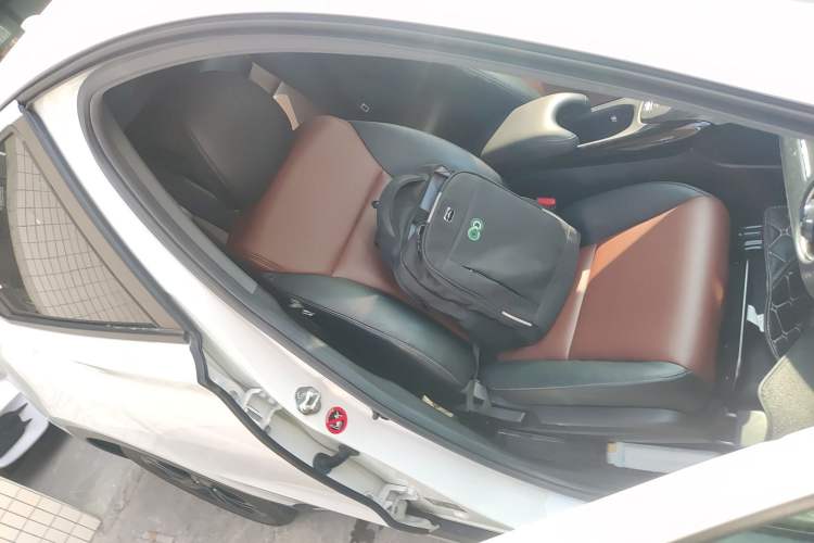 Used Honda XR-V 2021 220TURBO CVT Luxury Edition Right Front Seat