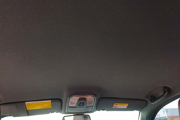 Used SAIC MAXUS T90 2022 2.0T Diesel Automatic 4x4 SAIC Bull—Demon Standard Cab