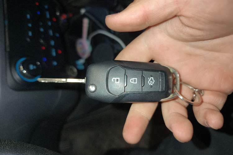 Used Ford Everest 2016 2.0T Gasoline Automatic 4x4 Flagship Edition