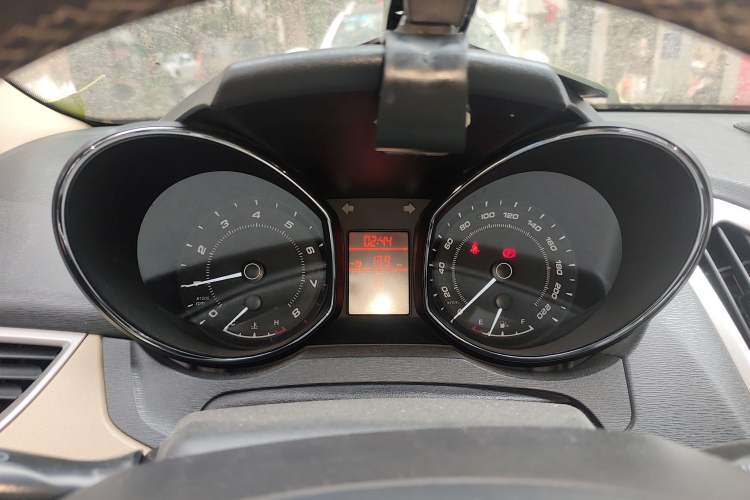 Used Chery Arrizo 7 2015 1.6L Manual ZhiShang Edition