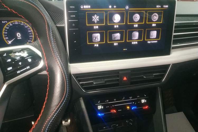 Used Volkswagen Tiguan L 2022 330TSI Automatic Two-Wheel Drive R-Line Enhanced Edition
