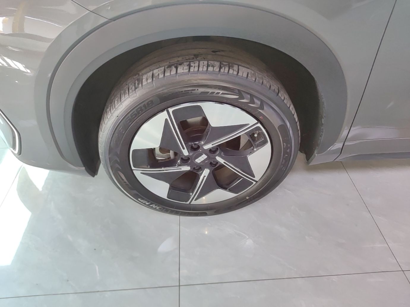 Geely Galaxy E5 2026 Model 610km Exploration+ Edition — снимка 10