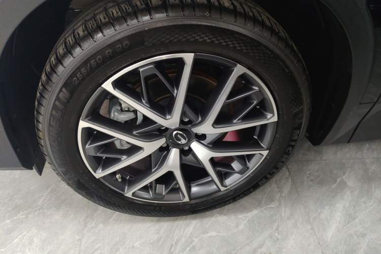 Used GAC Trumpchi GS8 2025 Linghang Series 2.0 TGDI Two-Wheel-Drive Luxury Edition 5 Seats