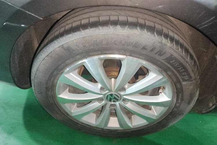 Used Volkswagen Magotan 2016 1.8TSI Smart Comfort Model