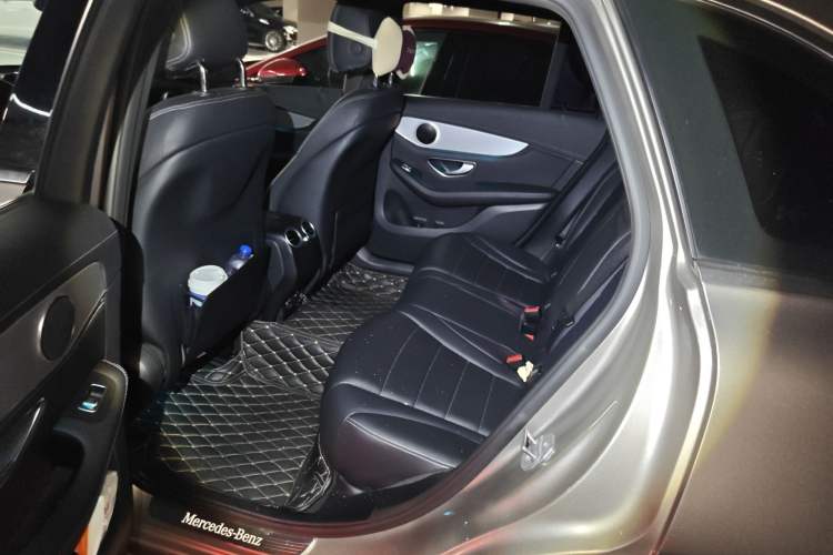 Used Mercedes-Benz GLC 2019 GLC 200 L 4MATIC Left Rear Seat