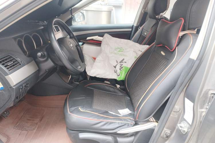 Used Nissan Sylphy 2016 Classic 1.6XE Manual Leading Edition
