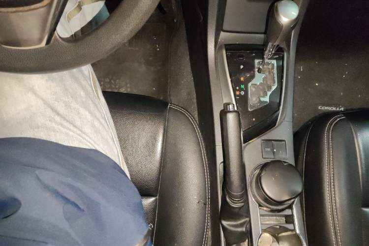 Used Toyota Corolla 2014 1.6L CVT GL
