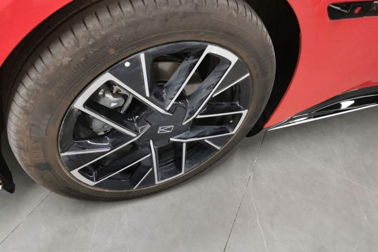 Used Avatr 06 2025 Pro Range-Extended Edition
