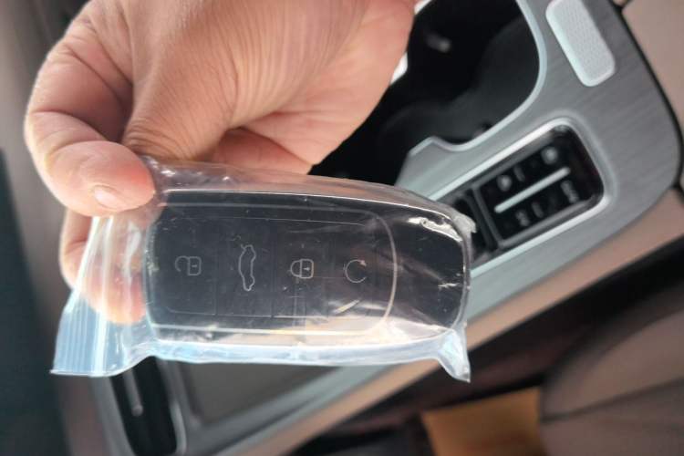 Used Chery Tiggo 8 PLUS 2025 290TGDI DCT Prestige 5-Seater Vehicle Key