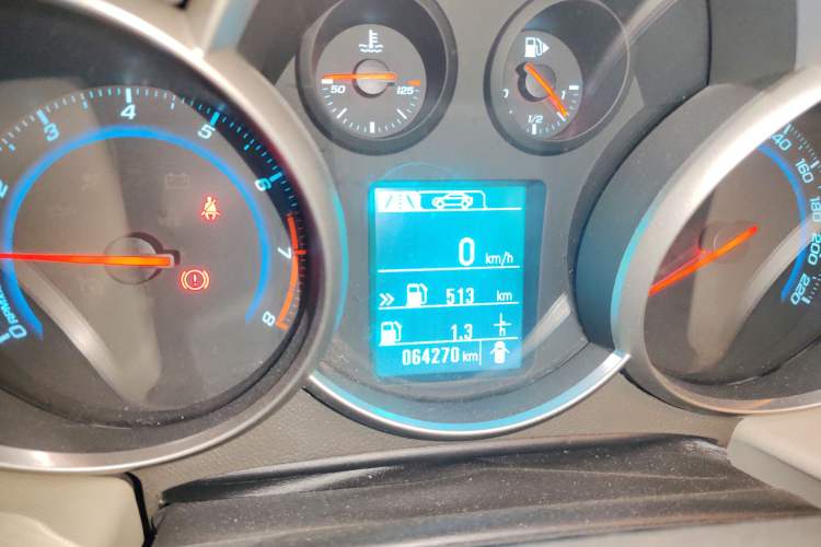 Used Chevrolet Cruze 2015 1.5L Classic SE MT
