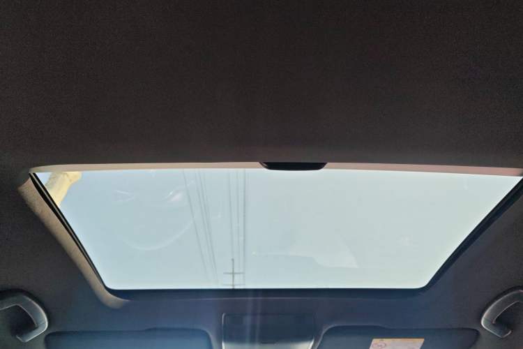 Used Volkswagen Golf 2015 1.4TSI Automatic R-Line Headliner