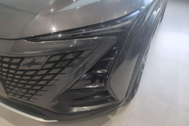 Used CHANGAN UNI-T 2022 1.5T Prestige Version