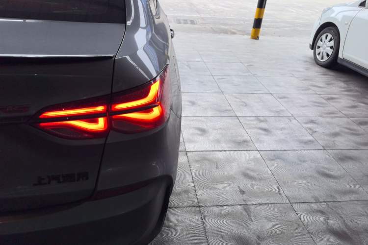 Used Chevrolet Monza 2019 RS 330T Automatic Comfort Edition China VI Standard