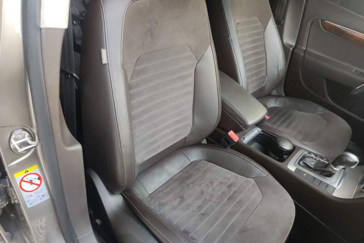 Used Volkswagen Magotan 2012 Travel Edition 2.0 TSI Comfort Version
