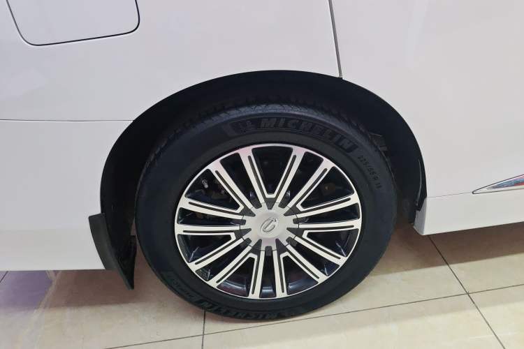 Used GAC Trumpchi M8 2021 Lingxiu Series 390T Deluxe Edition
