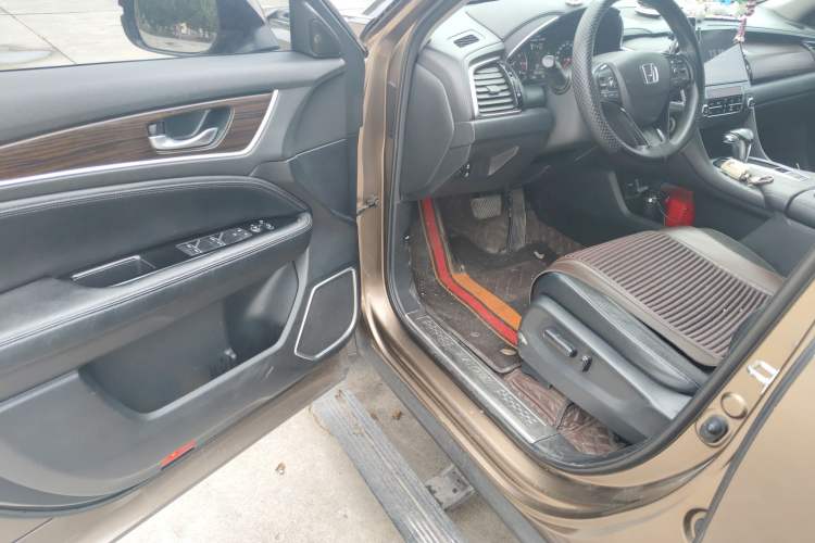 Used Honda Avancier 2017 240TURBO Two-Wheel Drive Comfort Version