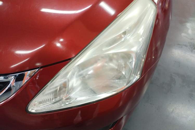 Used Nissan Tiida 2014 1.6L CVT Smart Model Left Front Headlight
