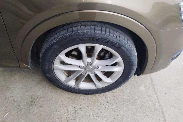 Used Audi Q3 2016 30 TFSI Collector's Edition Comfort Model