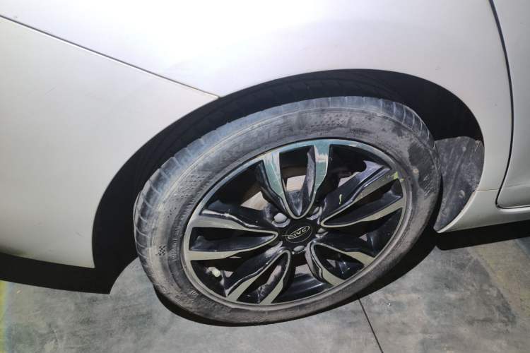 Used JAC Group J7 2020 1.5T Manual Elite Edition Right Rear Wheel Hub