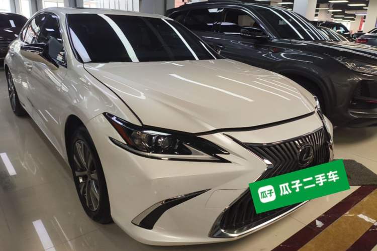 Used Lexus ES 2020 200 Excellence Edition

