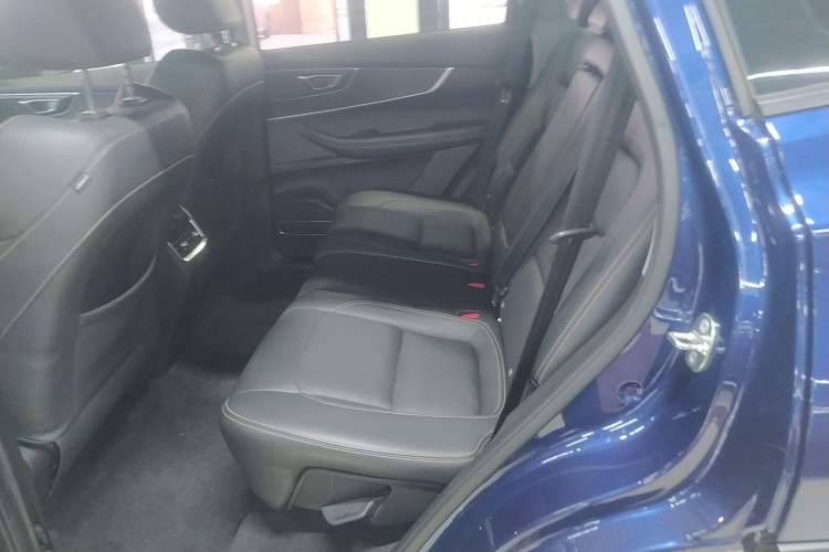 Used Chery Tiggo 8 2020 Facelifted Version 290TGDI Automatic Elite Edition Left Rear Seat