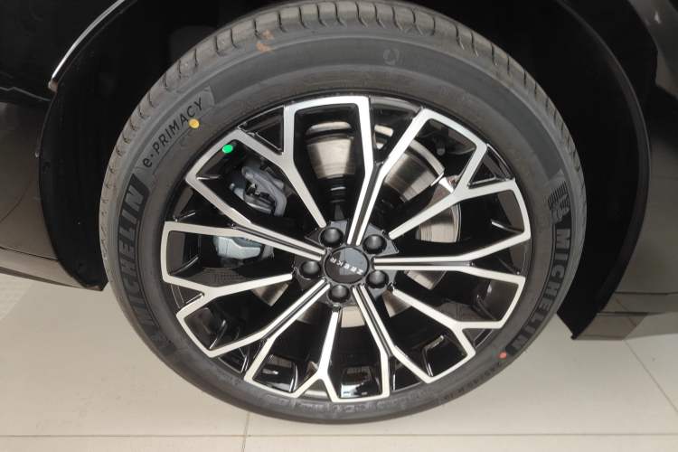 Used Zeekr 007GT 2025 Long-Range Rear-Wheel Drive Intelligent Driving Version 100 kWh
