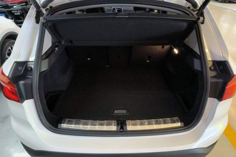 Used BMW X1 2019 sDrive20Li Leading Model