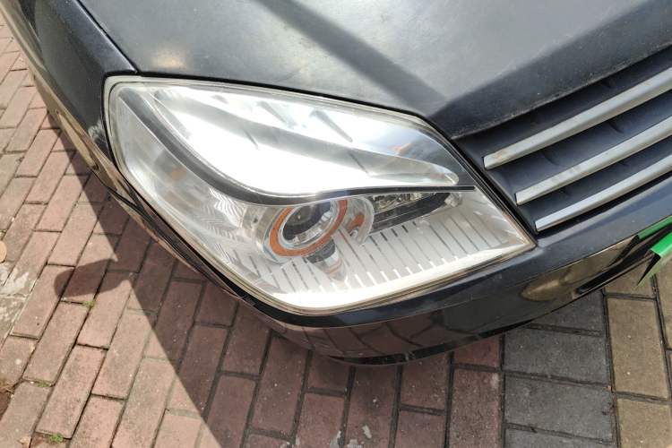 Used Geely Auto Diamond 2015 Sedan 1.5L Manual SuperDeluxe Model
