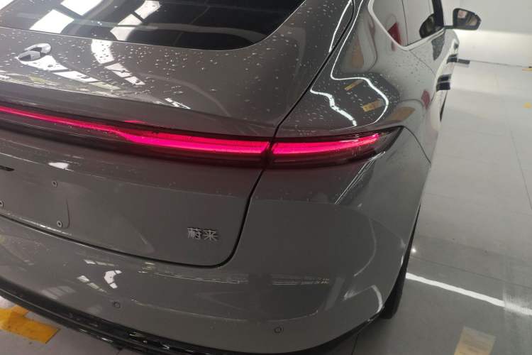 Used Nio ET5 2025 75 kWh Exterior 3