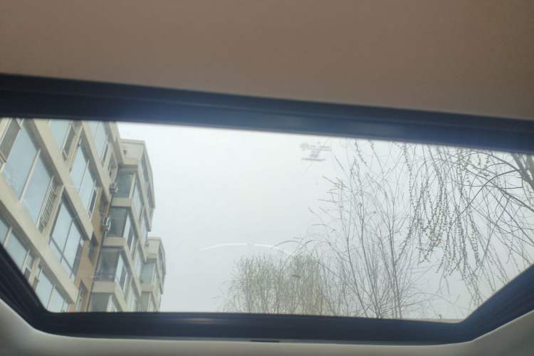 Used Jeep Cherokee 2020 2.0L Two-Wheel Drive Classic Sports Edition Headliner