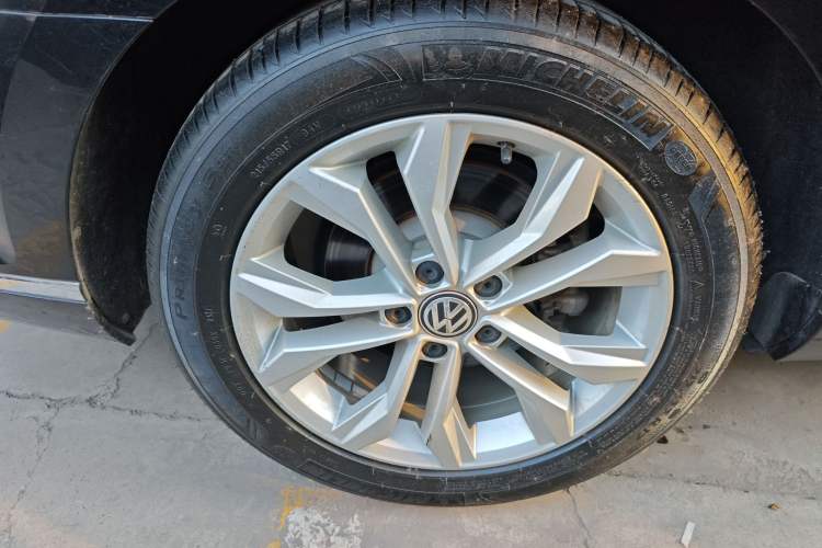 Used Volkswagen Magotan 2019 330TSI DSG Luxury Version China VI Standard
