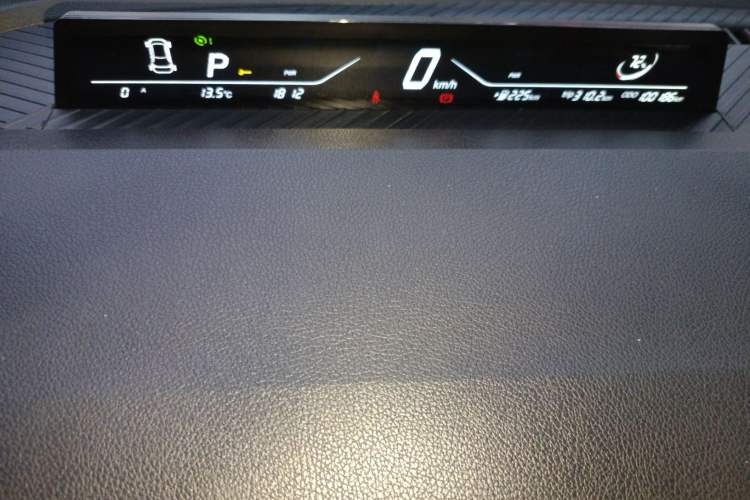 Used NETA V 2022 Chao 300 Lite Ternary Lithium