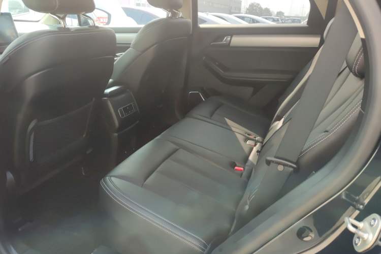 Used BYD Tang 2019 2.0T Automatic SmartConnect Luxury 7-Seater China VI Standard
