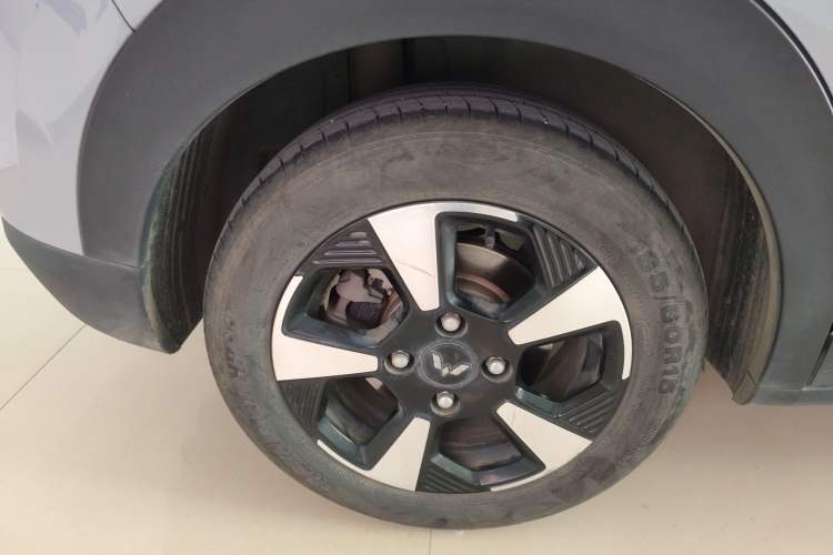 Used Wuling Bingo PLUS 2024 510 km Flagship Edition Four-Seater Version
