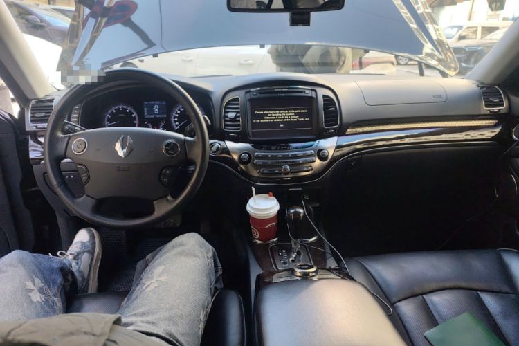 Used SsangYong Chairman 2012 2.8 CW600 Standard Edition Center Console